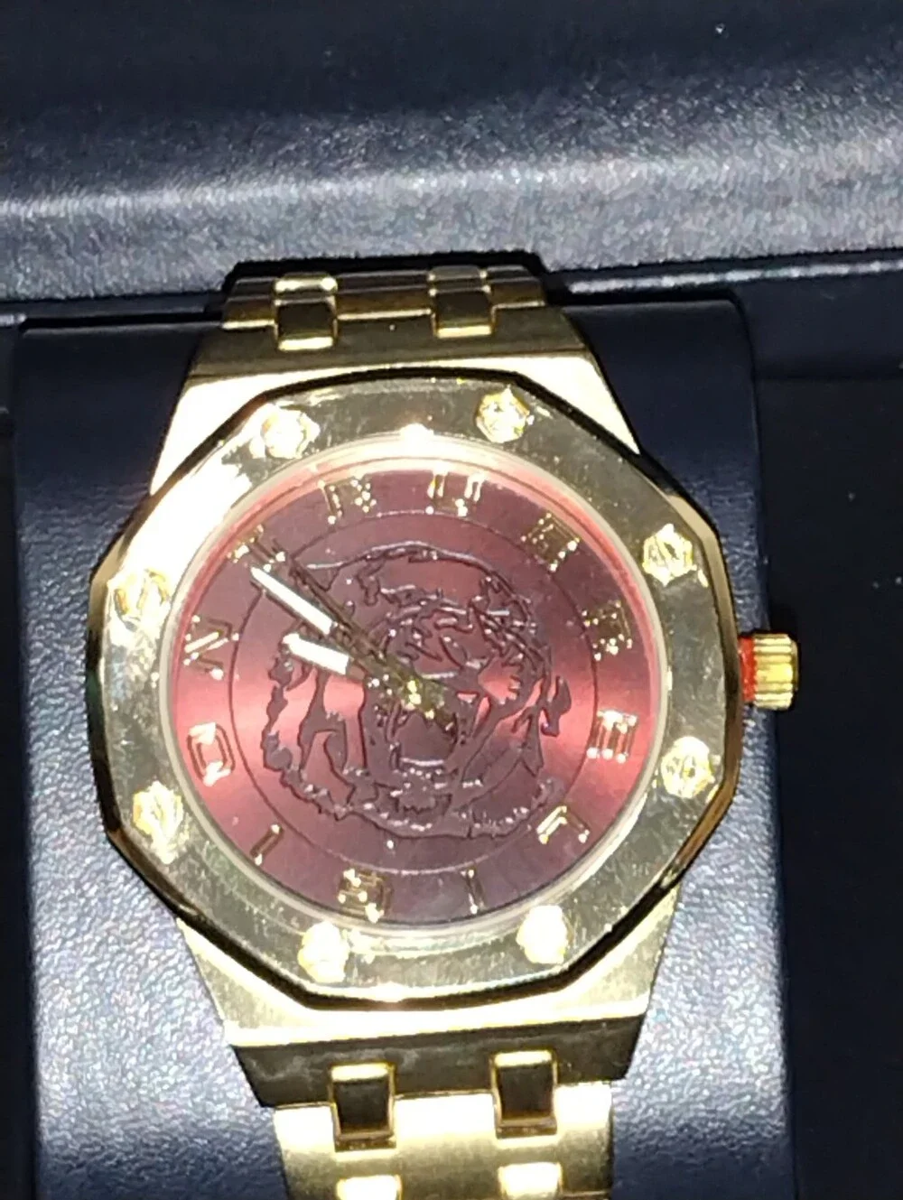 TRUE RELIGION MEN'S WATCH GOLD TONE TRUE RELIGION GOLD TONE TIGER WATCH NEW